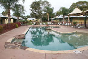 Отель Murray River Resort  Моама